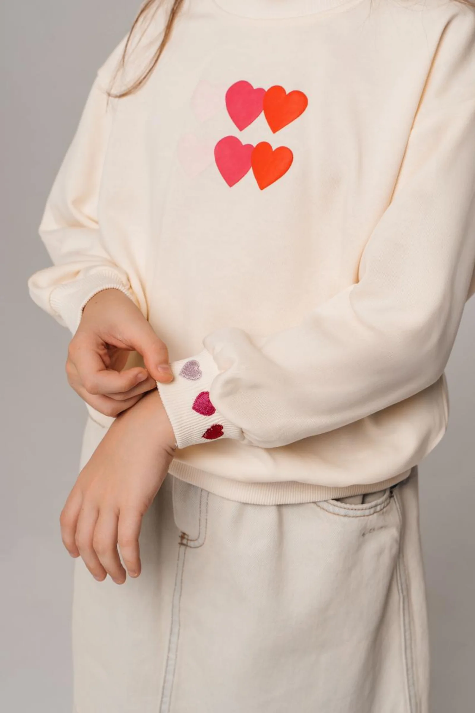 Свитшот сердечки — фото 3